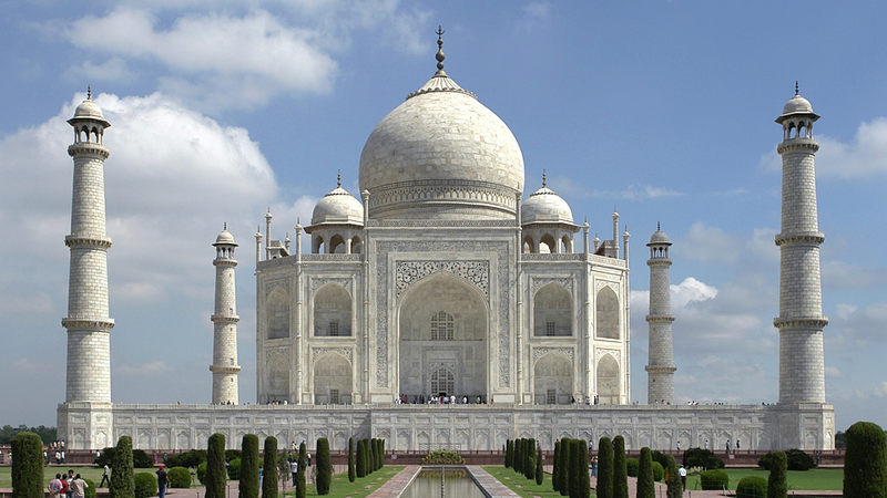 Illustration for article titled The Same Architectural Concepts Keeping the Taj Mahal Upright Make This Table Strong